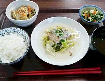 夕食