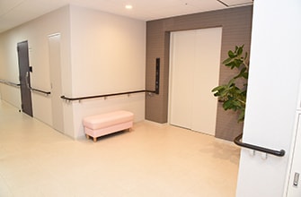 3階エレベーターホール